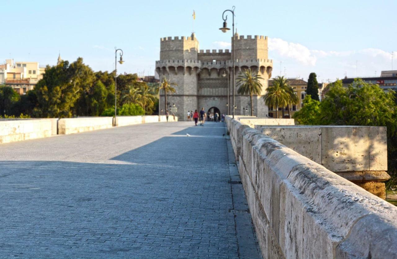 Espai One Valencia Kültér fotó
